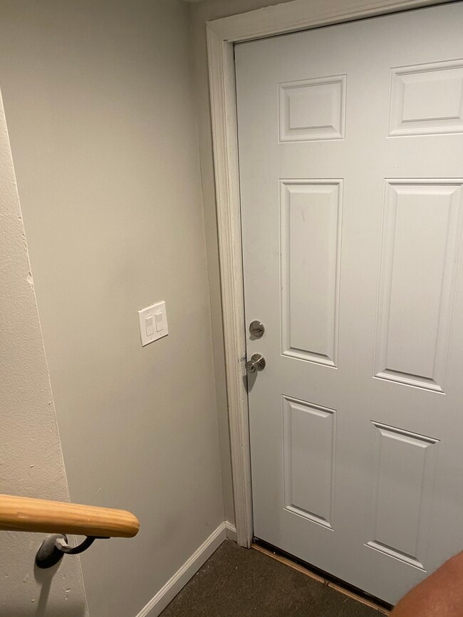 Unit 1 Door entrance - 565 pennington ave