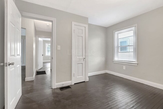 Photo - 501 Carter Ave