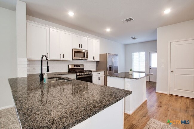 Photo - 324 Kenai Dr