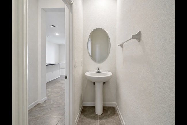 Photo - 9271 Rock Harbour Way