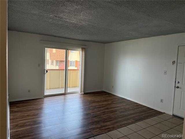 Building Photo - 10211 Ura Ln Unit 6-206