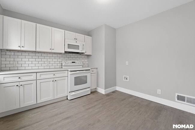 Photo - 8550 Oakleigh Rd