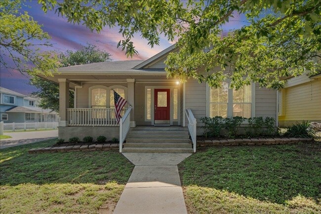 Building Photo - 317 Bandstand Ln