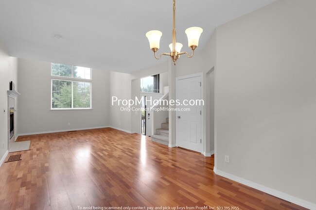 Photo - Three-Bedroom Loft-Style Home near Progress Ridge in Beaverton!