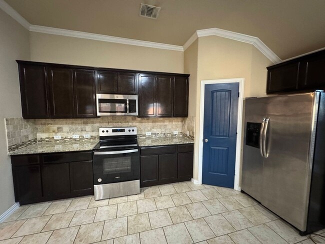 Photo - 6401 Alabaster Dr