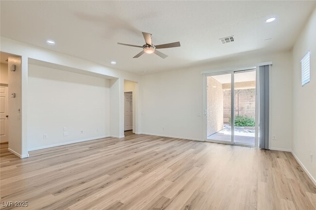 Photo - 2651 Dirleton Pl