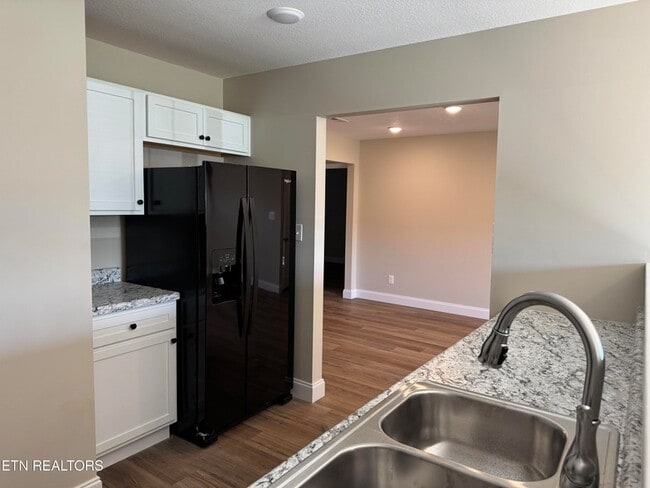 Photo - 10620 Rather Rd