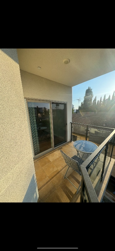 Photo - 5537 La Mirada Ave Unit 403