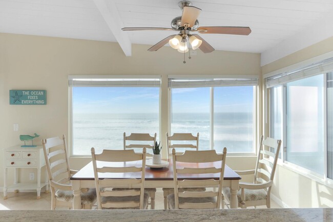 Building Photo - 1620 Seacoast Dr Rental