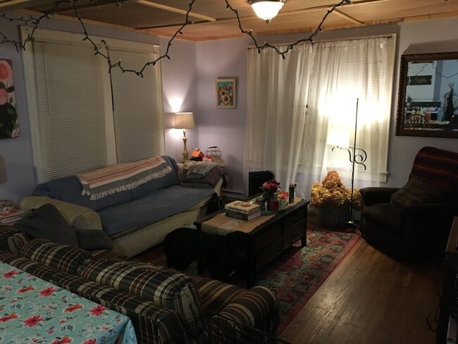 Photo - 342 Old Bristol Rd