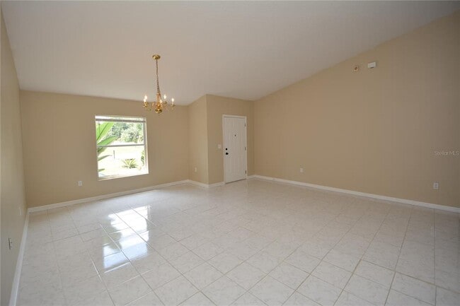 Photo - 12 Pine Brook Dr