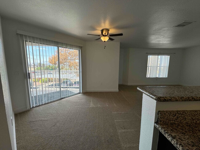 Photo - 6800 E Lake Mead Blvd Unidad 2116