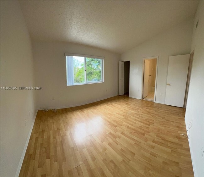 Photo - 6225 SW Kendale Lakes Cir