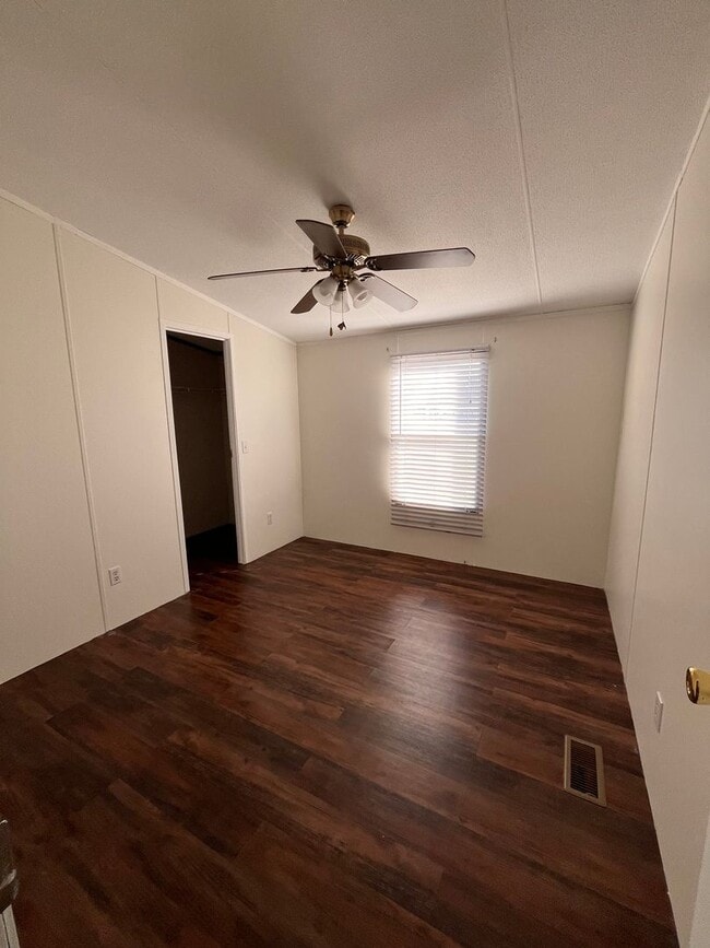 Photo - Mobile home in country setting (six month lease)