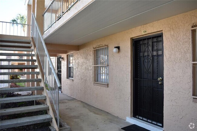 Building Photo - 4702 Michael Ct Unit 139 Rental