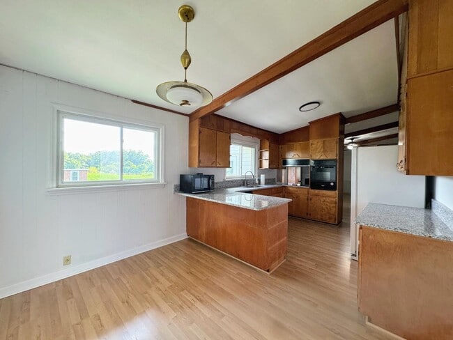 Photo - 515 Gaddy Rd