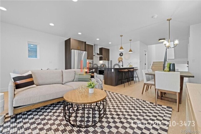 Building Photo - 1256 Newton St Unit 1-1256