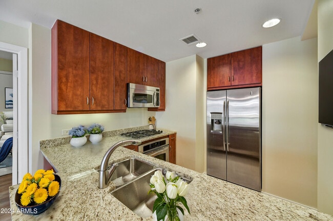 Photo - 7157 E Rancho Vista Dr Unit 3008