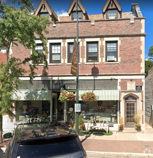 Building Photo - 1 bedroom in Winnetka IL 60093 Unit 733-304 Rental