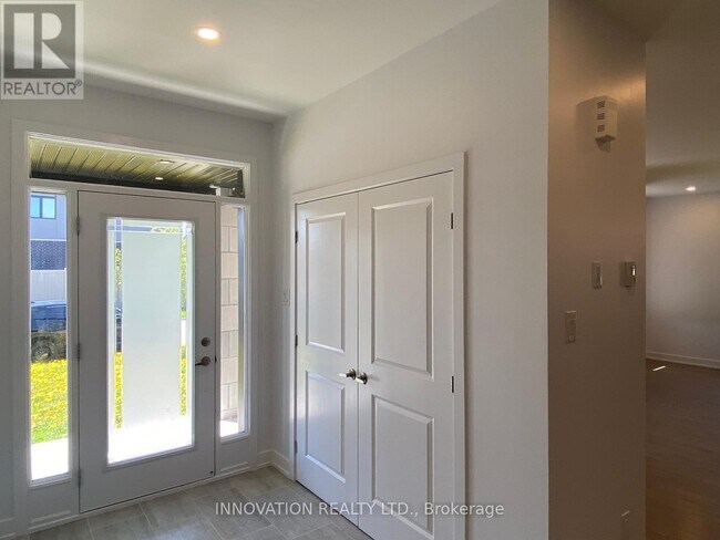 Photo - 223 Zinnia Way