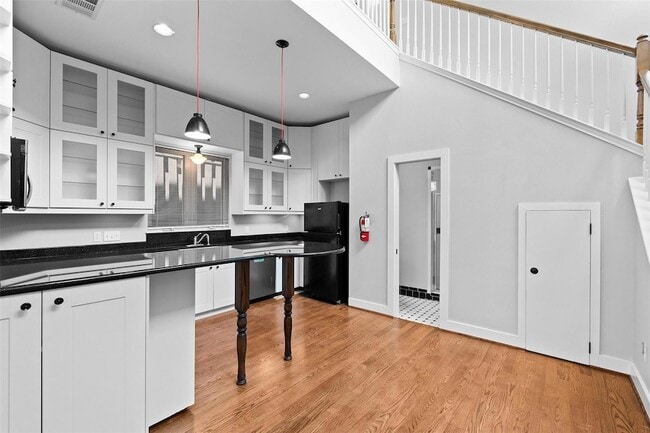 Photo - 1309 Chestnut Ave