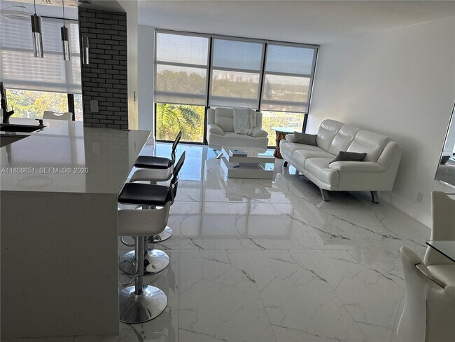 Photo - 400 Leslie Dr Unit 725