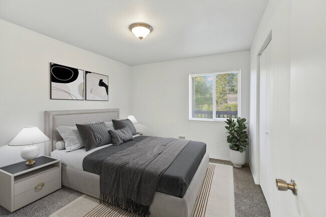 Photo - Kentwood Apartments