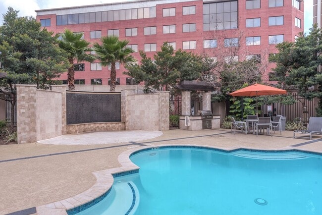 Building Photo - 5800 Woodway Dr Unit 0201