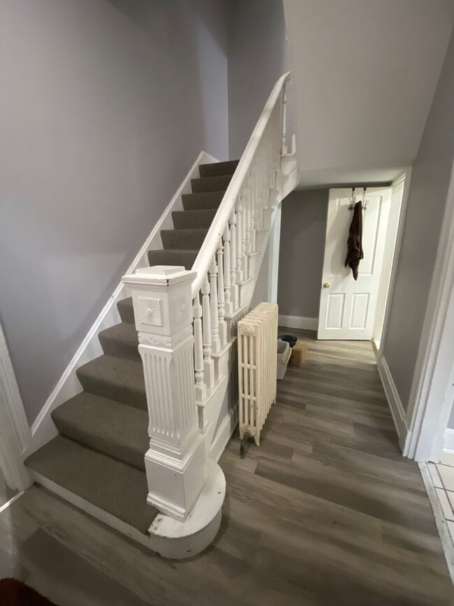 Photo - 7 bedroom/ 3bath Mins. from UC + Med Campu...