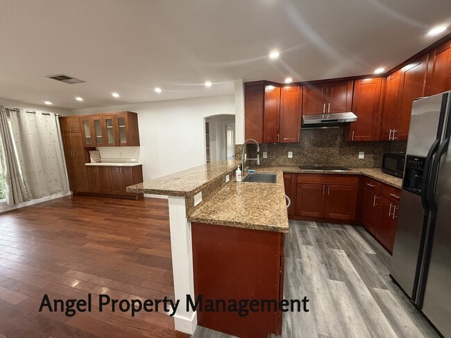 Photo - 5629 La Campana Wy