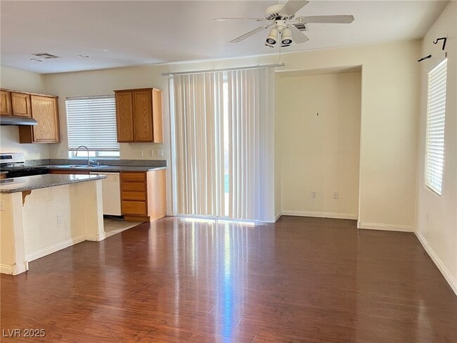 Photo - 5426 Floating Flower Ave