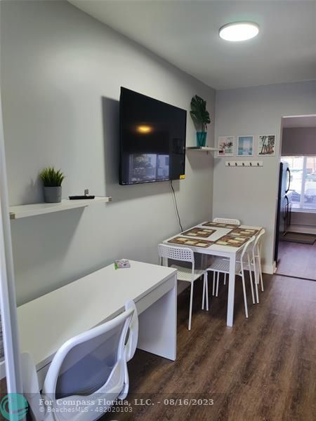 Photo - 1700 S Surf Rd