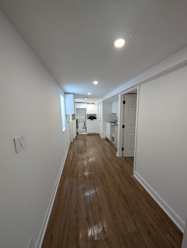 Photo - 3823 N Whipple St Unidad B