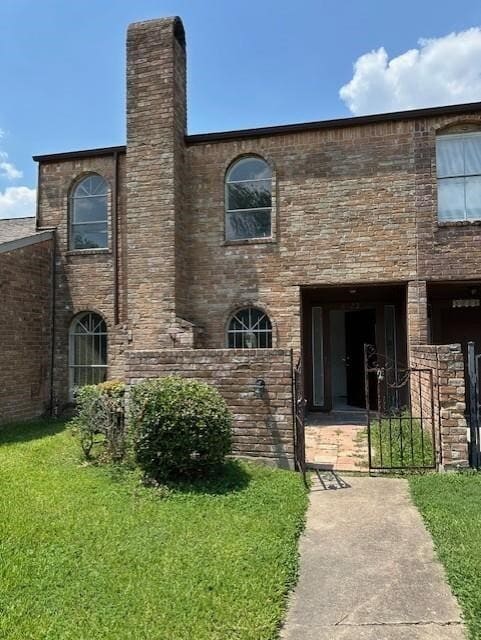 Building Photo - 8722 Maplecrest Dr