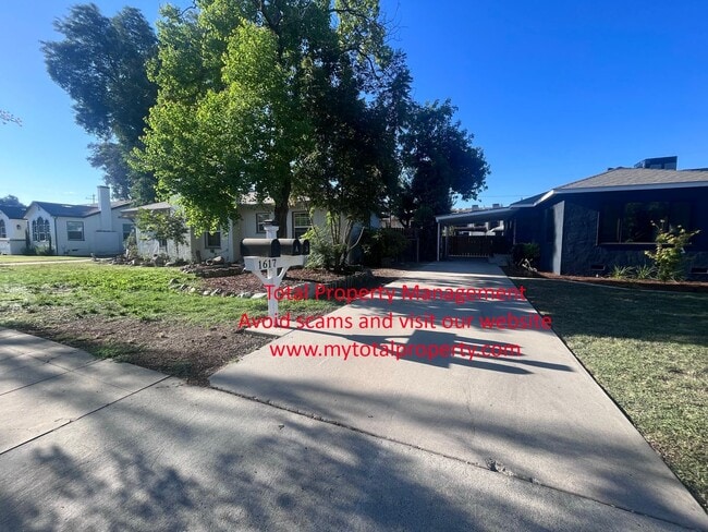 Building Photo - 1617 W Burrel Ave Unit A - LD 047