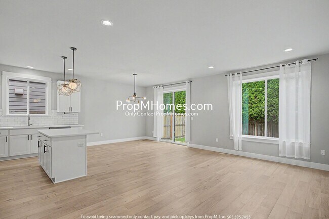 Photo - Modern Four Bedroom Home in SW Gresham!