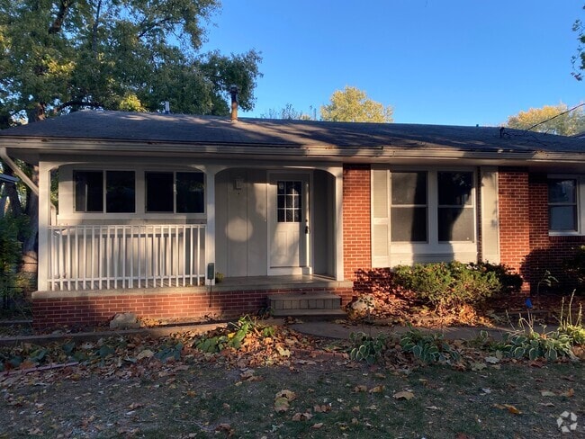Building Photo - 2739 64th St Rental