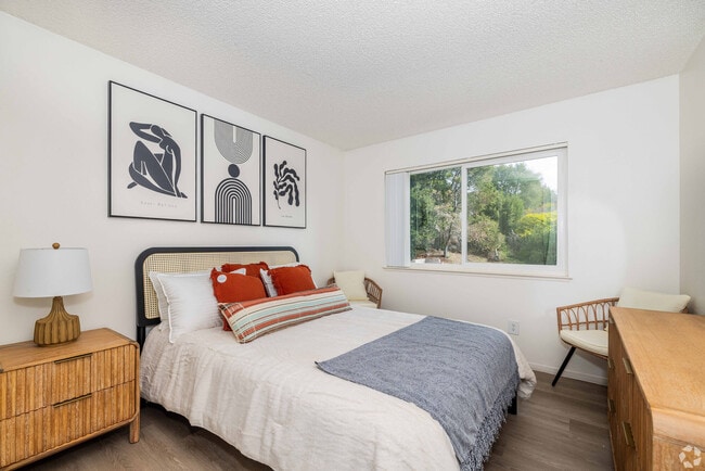 Photo - Westridge at Hilltop Apartments