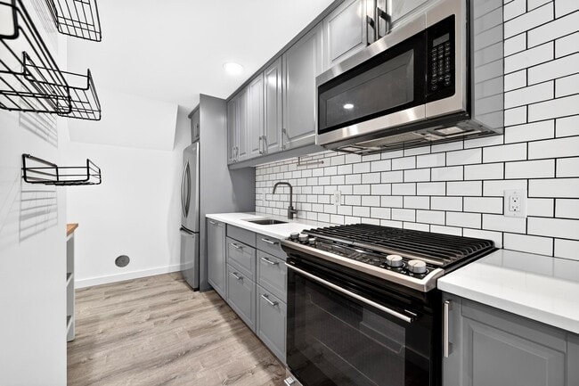 Photo - 342 1st St