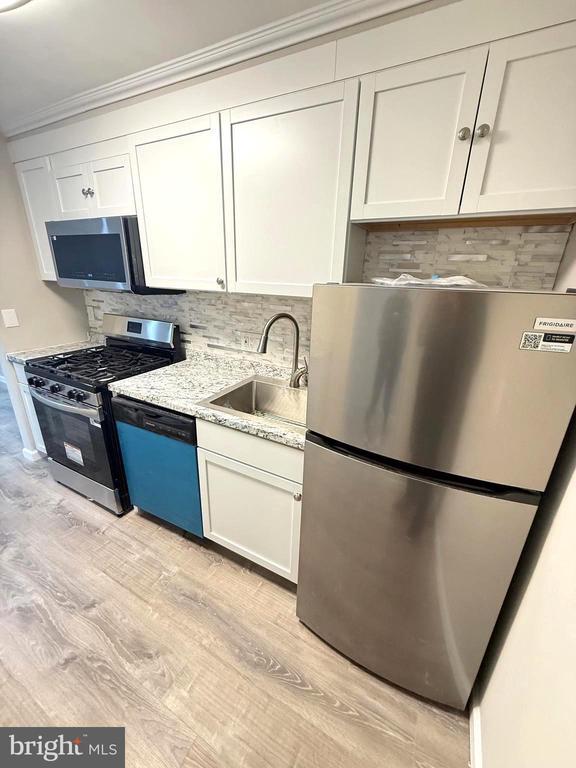 Photo - 7965 Audubon Ave