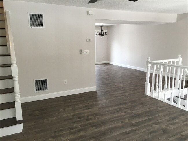 Photo - 90 Alice St Unit 1
