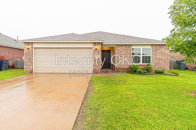 Building Photo - 13233 Bridgewater Dr