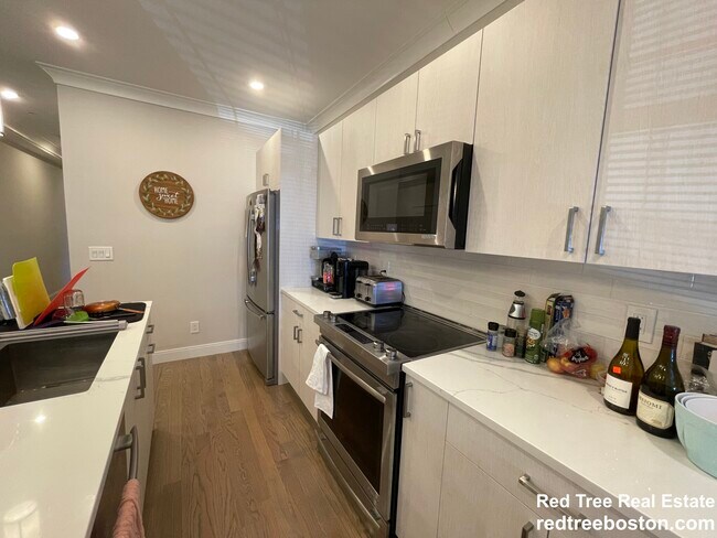 Photo - 10 Mansfield St Unit 1