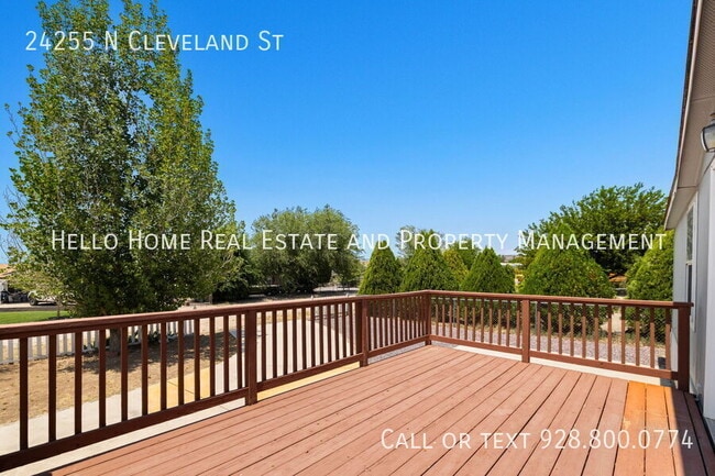 Photo - 24255 N Cleveland St