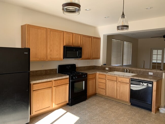 Photo - 1504 Crestview Rd