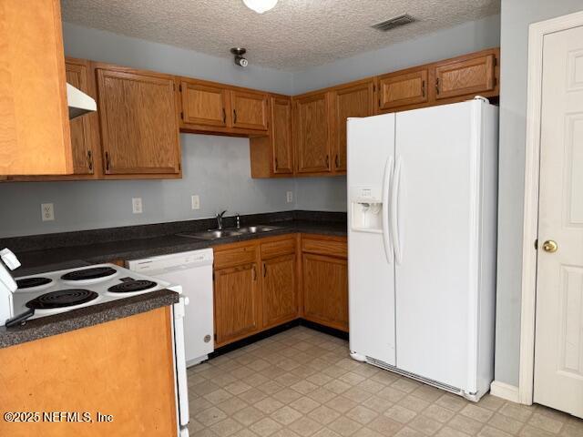 Photo - 464 Vermont Ave