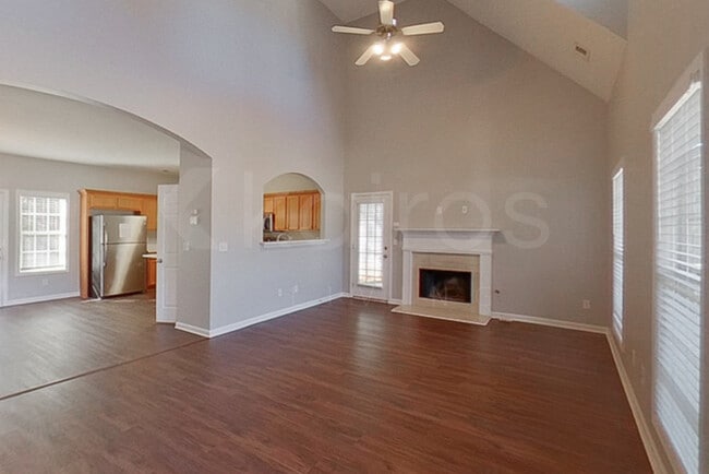 Photo - 198 Mitchell Dr