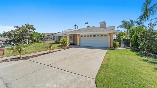 Photo - 8250 Whispering Tree Dr