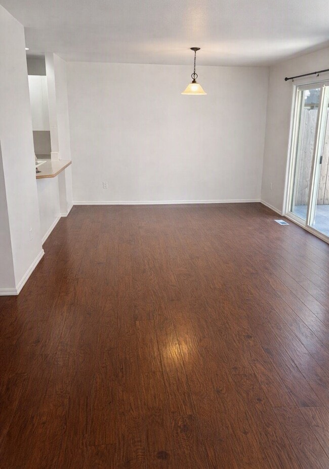 Photo - 865 Tumbleweed St