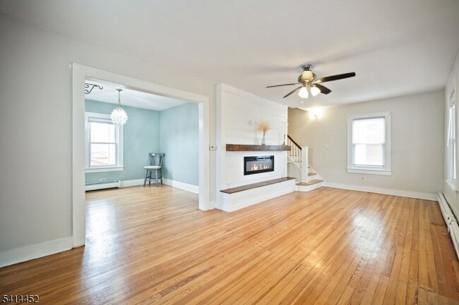 Photo - 10 Hurley Ave